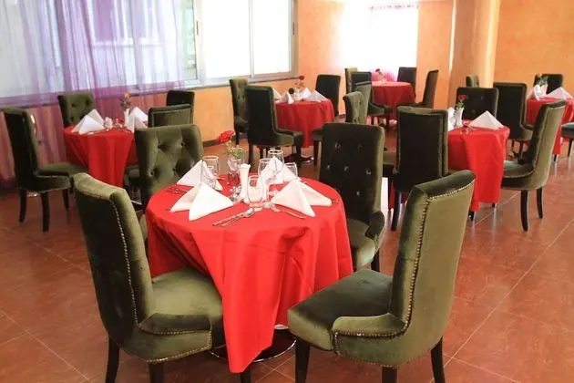 Aphrodite International Hotel - Yerinde Yemek