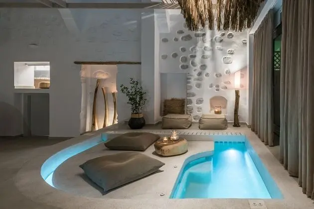 Aphrodite Luxury Apartment - Havuz