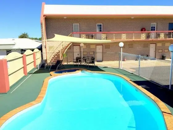 Apollo Motel Biloela - Havuz