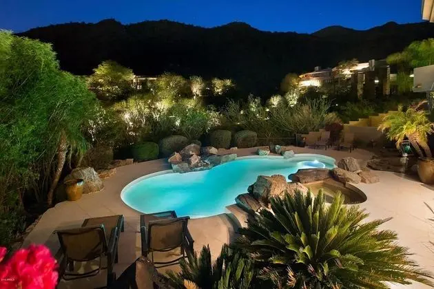 Apollo in Paradise Valley - Dış Mekan