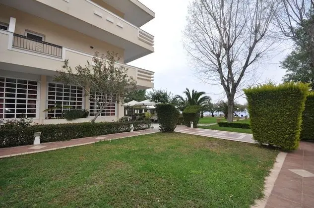 Apollon Hotel