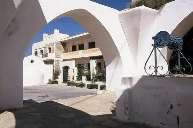 Apollon Hotel - Dış Mekan