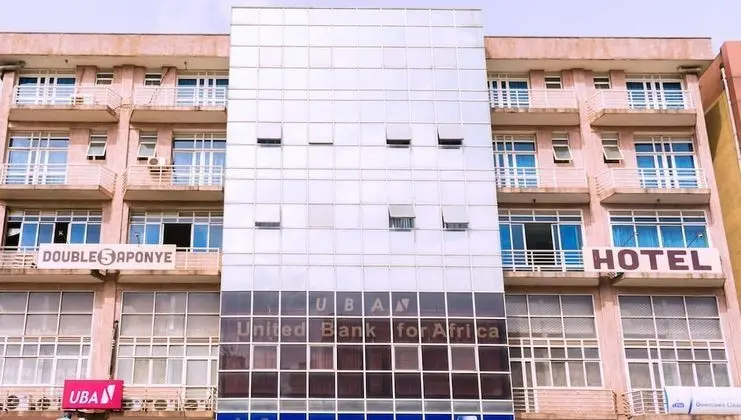 Aponye Hotel