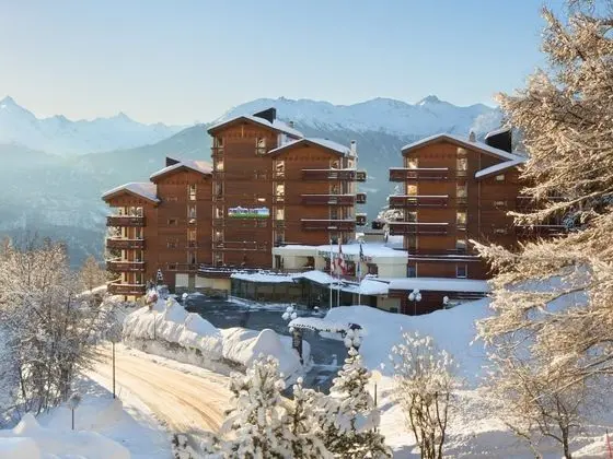 Appart-hotel Helvetia Intergolf Crans-montana - Oda