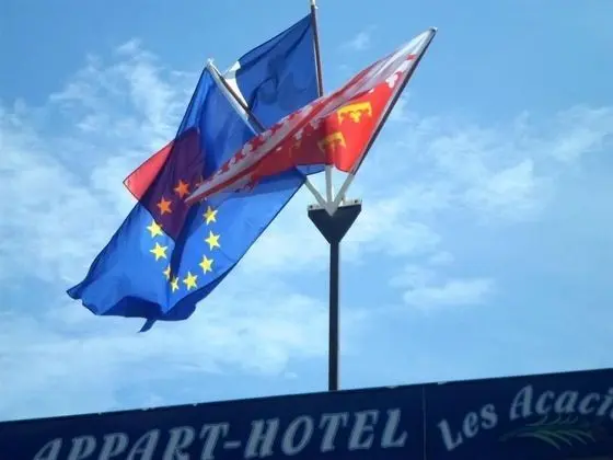 Appart'Hotel Les Acacias - Dış Mekan