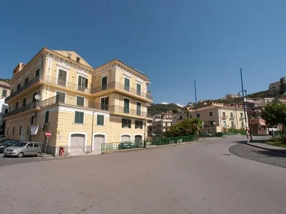 Appartamento a Vietri sul Mare ID 3055