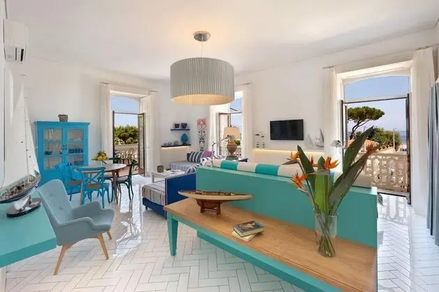 Appartamento La Terrazza sul Porto With Sea View Beach Front