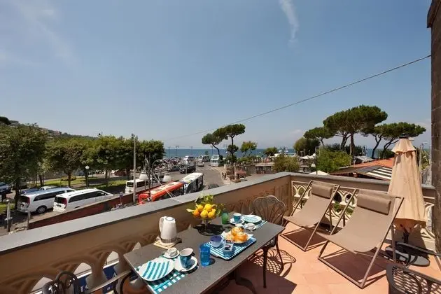 Appartamento La Terrazza sul Porto With Sea View Beach Front