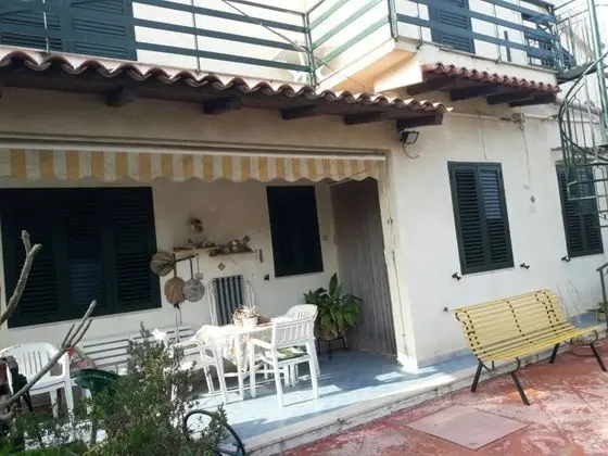 Appartamento in Villa Mora Vicino al Mare- Wi-fi