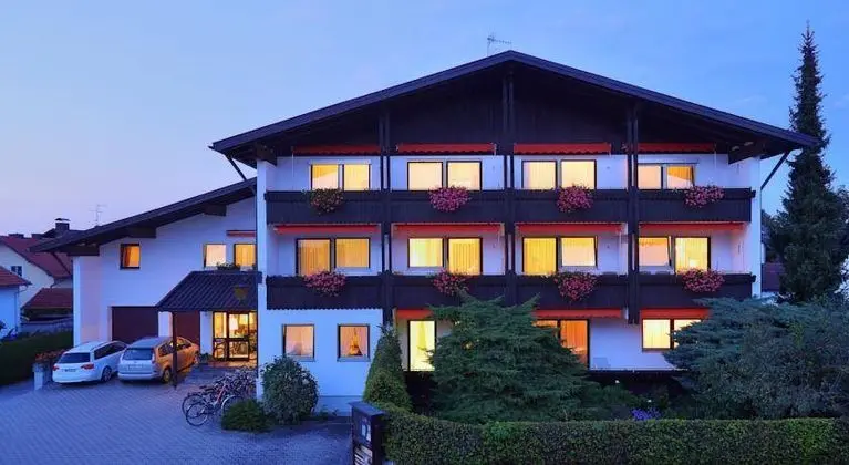 Appartementhaus Absmeier