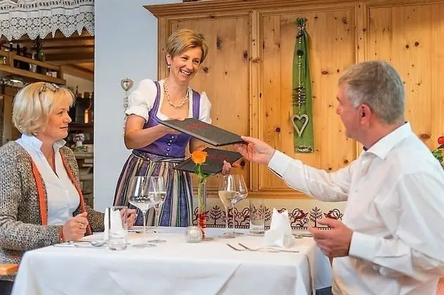 Appartements-Restaurant Schwaiger - Yerinde Yemek