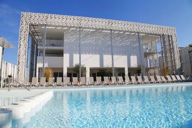 Appart'hôtel Prestige Odalys Nakâra - Havuz