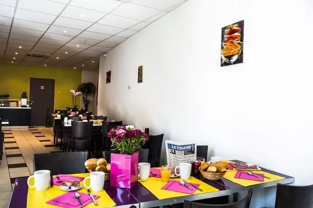 Appart'hôtel - Résidence La Closeraie - Yerinde Yemek