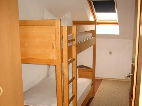 Appealing Apartment in Ingenried With Fenced Garden - Oda