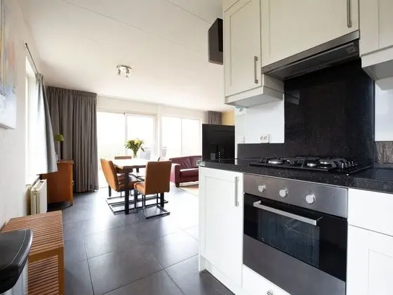 Appealing Holiday Home in De Koog With Sauna - Mutfak