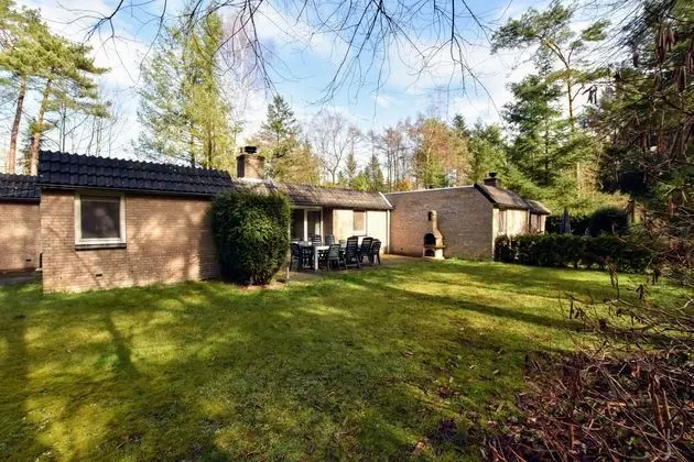 Appealing Holiday Home in Guelders near Forest - Öne Çıkan Resim