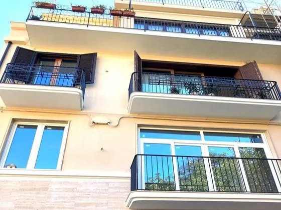 Appealing Holiday Home in Reggio Calabria Near the Beach - Dış Mekan