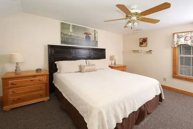 Apple Blossom 10 - Two Bedroom Chalet - Oda