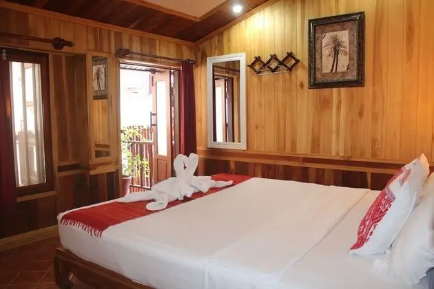 Apple Guesthouse