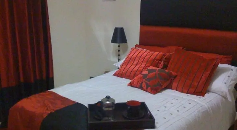 Apple House Guest House Heathrow Airport