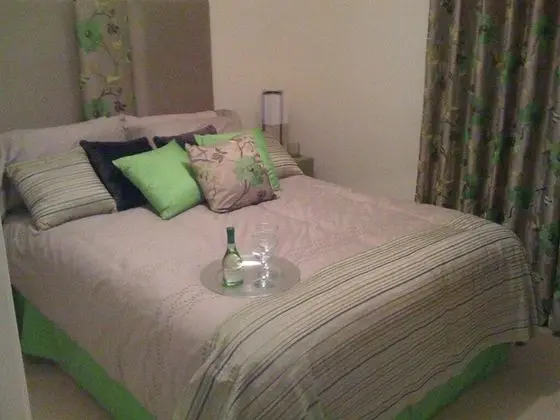 Apple House Guest House Heathrow Airport - Genel