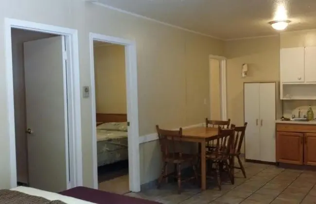 Apple Tree Inn - Yerinde Yemek