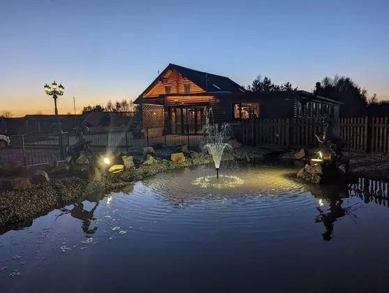 Apple Tree Lodge, Hot Tub, 3 Bedroom, 2 Bars - Dış Mekan