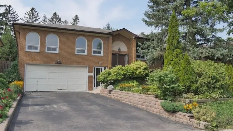 Applewood Hills Apartment - 1