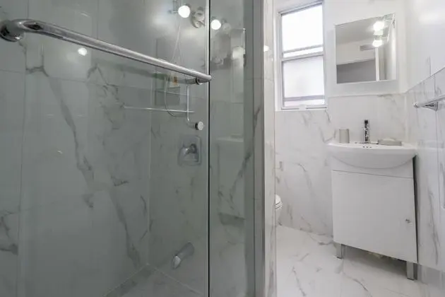 Applewood Suites - 4 BDRM King West - Banyo Tipleri