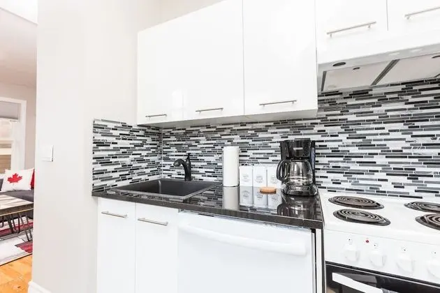 Applewood Suites - The Annex Lofts - Mutfak