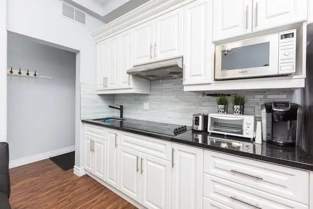 Applewood Suites - Chinatown Loft - Mutfak