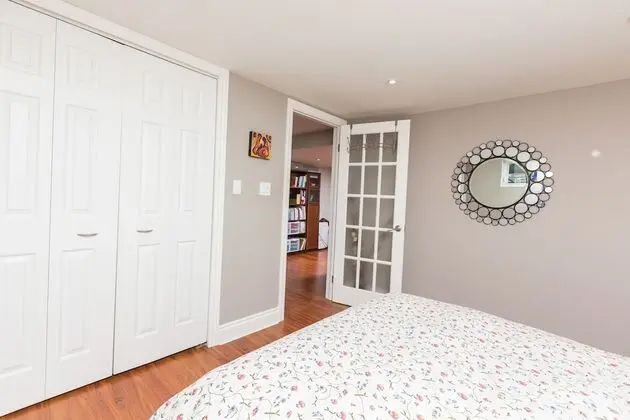 Applewood Suites - Sherway Gardens - Oda
