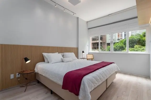 Apr301 2 Bedroom Apartment in Ipanema Modern and Well Located