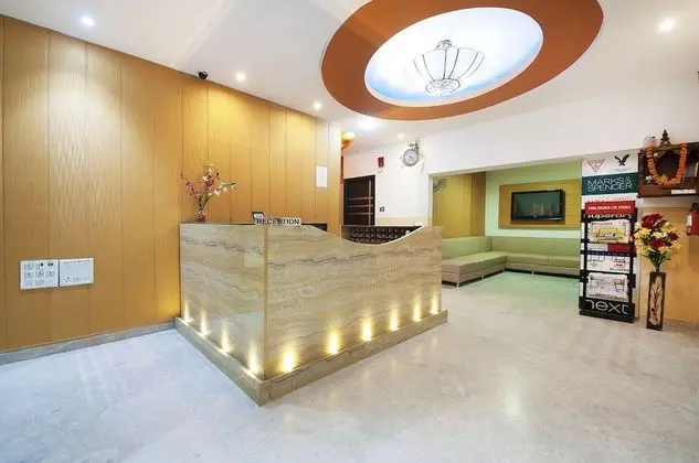 Hotel Apra International