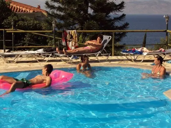 Apraos Bay Hotel - Plaj