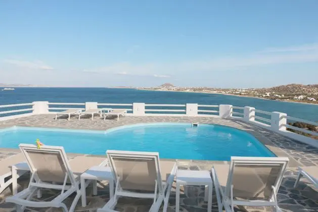 Apricot and Sea Luxury Villas