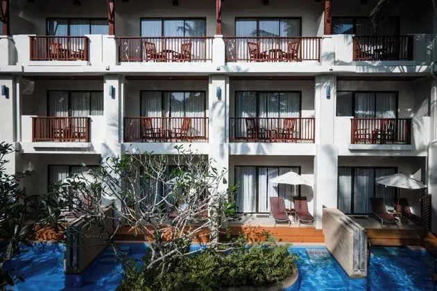 APSARA Beachfront Resort and Villa - Dış Mekan