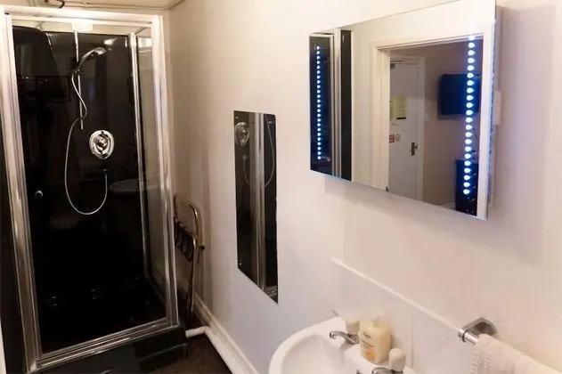 Apsley Villa Guest House - Banyo Tipleri