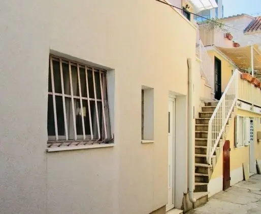 Apt Lavender on Nincevica St-1 BR Apt