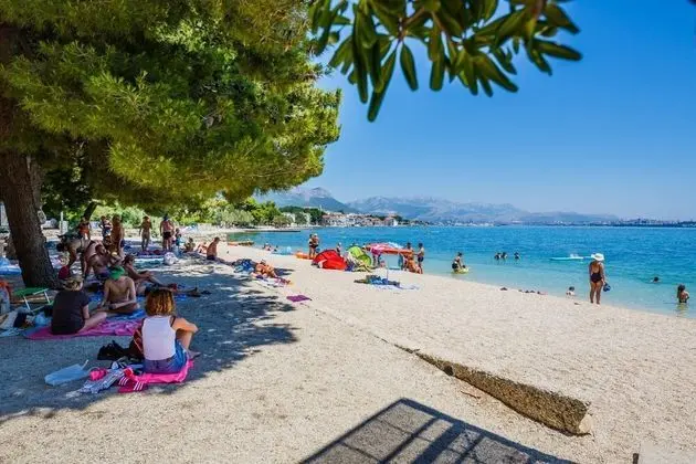Apt Sara - Classy 100 m2 w Balcony, 2 min to Beach - Plaj