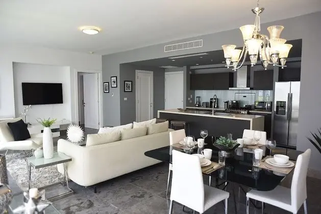 Apto. 34H vista a la ciudad