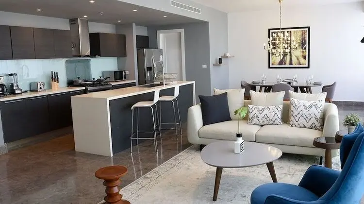 Apto. 37G Vista a la Ciudad