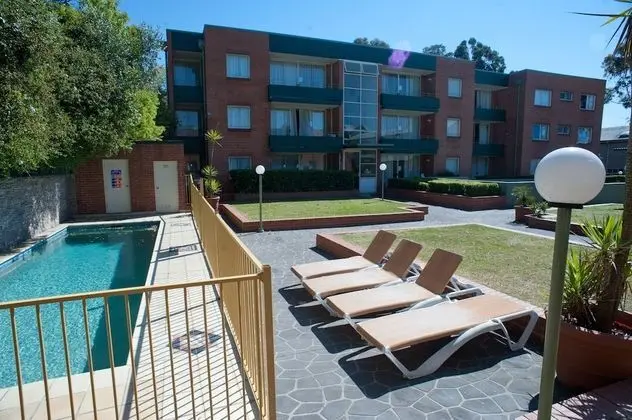 APX Parramatta - Havuz