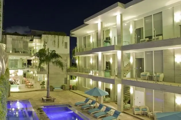 AQ-VA Hotel & Villas Seminyak - Dış Mekan