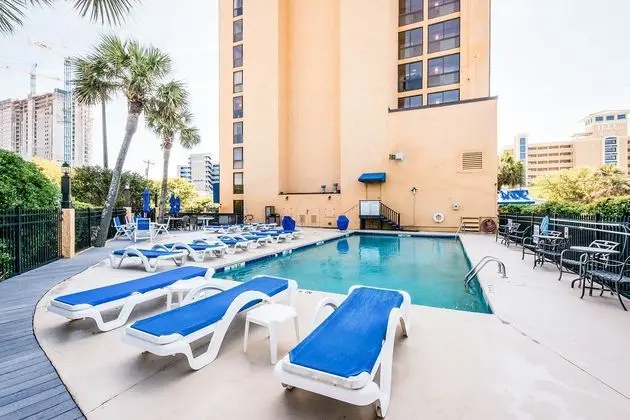 Aqua Beach Inn