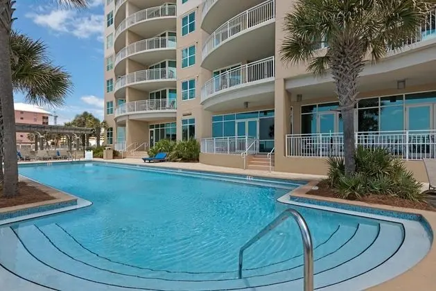 Aqua Beach Resort by Panhandle Getaways - Havuz