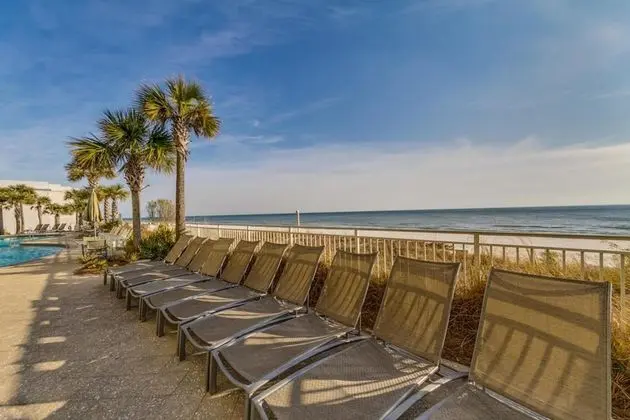 Aqua Beach Resort by Panhandle Getaways - Plaj