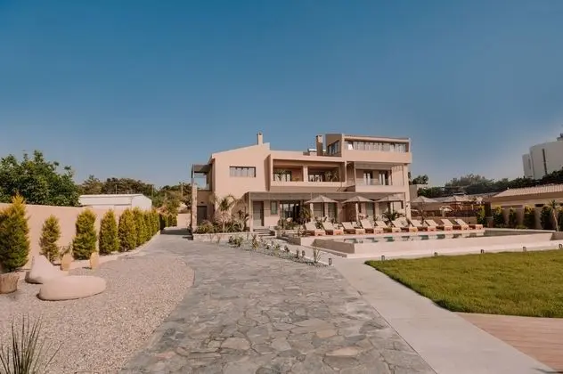 Aqua Blue Luxury Suites