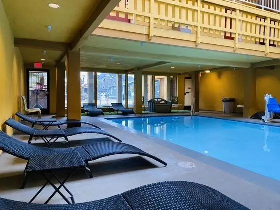 The Aqua Pacific Hotel - Öne Çıkan Resim