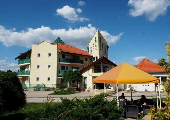 Aqua Therm Hotel - Dış Mekan